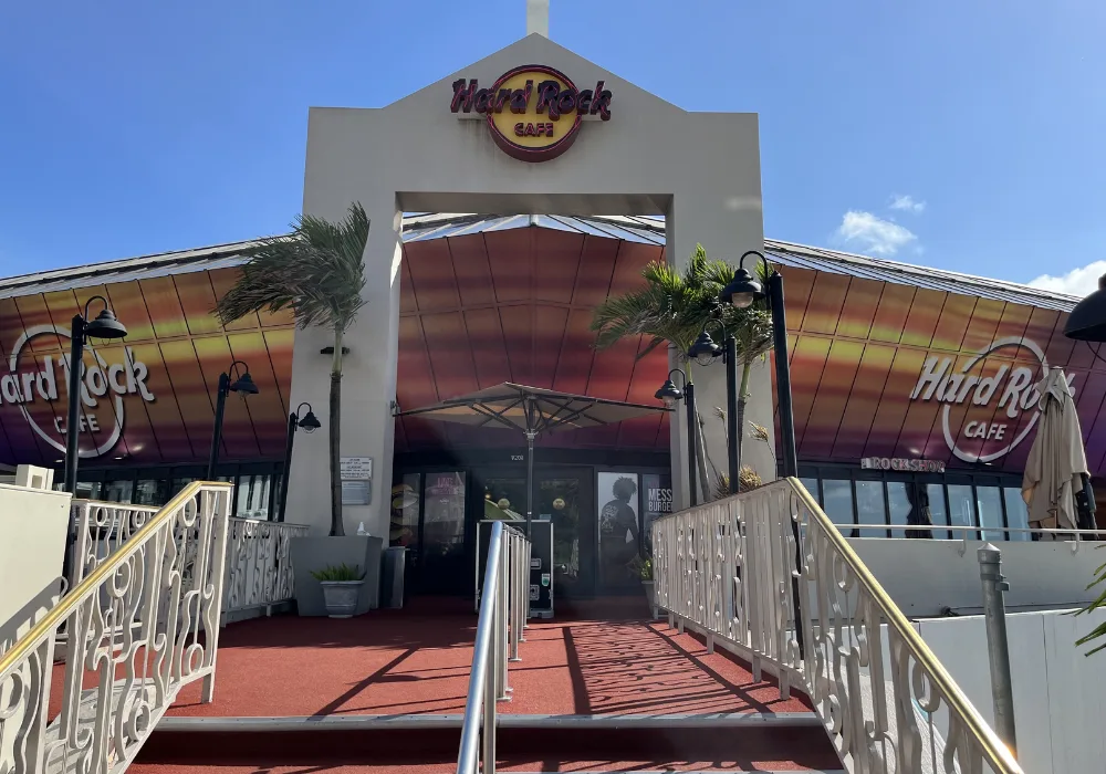 Hard Rock Cafe Miami Dining Experience